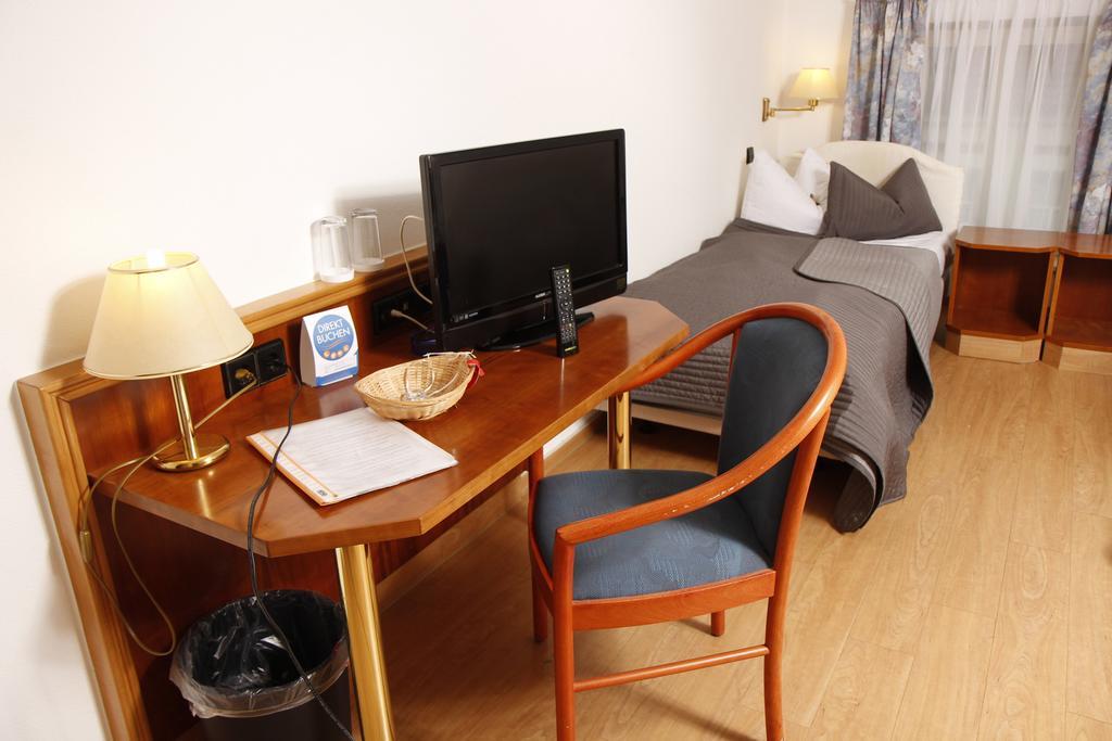 Brocki's Stadt Hamburg 3*