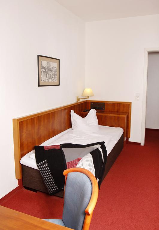 Brocki's Stadt Hamburg 3*